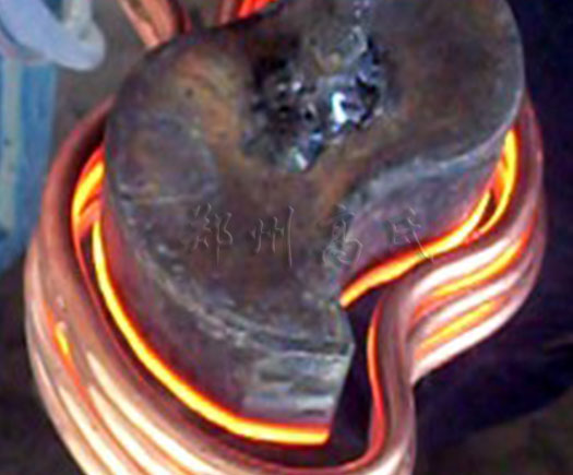 超音頻感應加熱設備是對凸輪軸進行淬火的專業(yè)設備