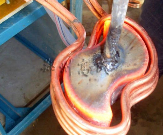 汽車凸輪軸淬火就選120kw的超音頻感應(yīng)加熱設(shè)備 汽車凸輪軸淬火就選120kw的超音頻感應(yīng)加熱設(shè)備