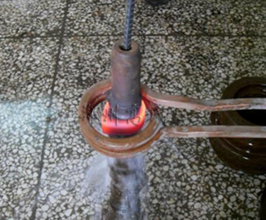 高頻淬火爐，活塞環(huán)淬火的選設(shè)備