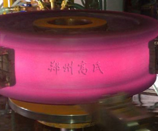 支重輪淬火，中頻淬火電源效果好