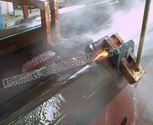 高頻機(jī)對(duì)機(jī)床導(dǎo)軌的高頻淬火 高頻機(jī)對(duì)機(jī)床導(dǎo)軌的高頻淬火