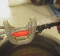 高頻淬火機對斷線鉗鉗口進行淬火熱處理 高頻淬火機對斷線鉗鉗口進行淬火熱處理