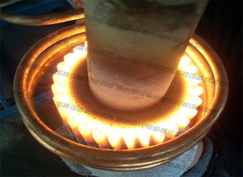 高頻淬火爐對軸承圈進(jìn)行淬火熱處理